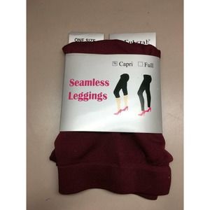 Euberah NEW Maroon Capri Seamless Leggings One Size Fits Most Polyester/Spandex
